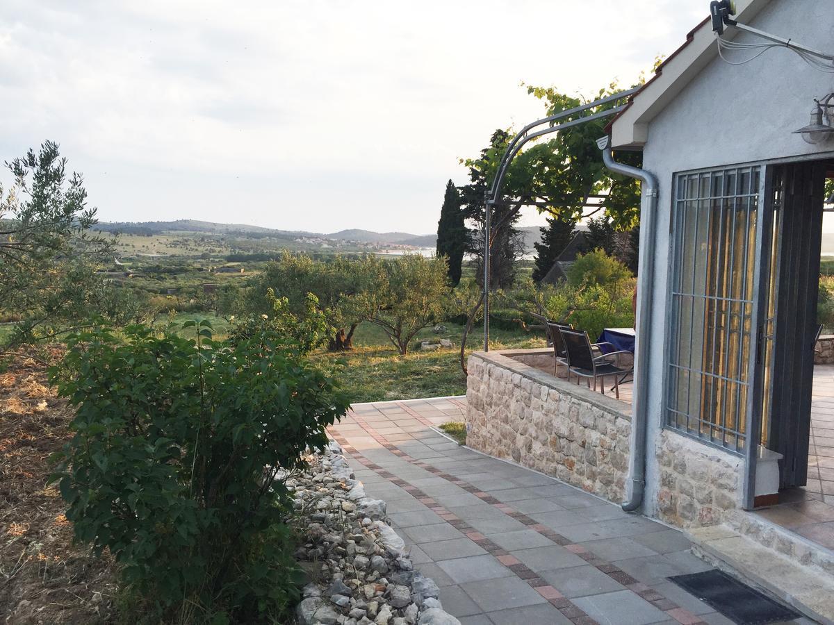 Holiday Home Olive Σίμπενικ Εξωτερικό φωτογραφία